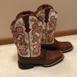 Ariat boots, never worn